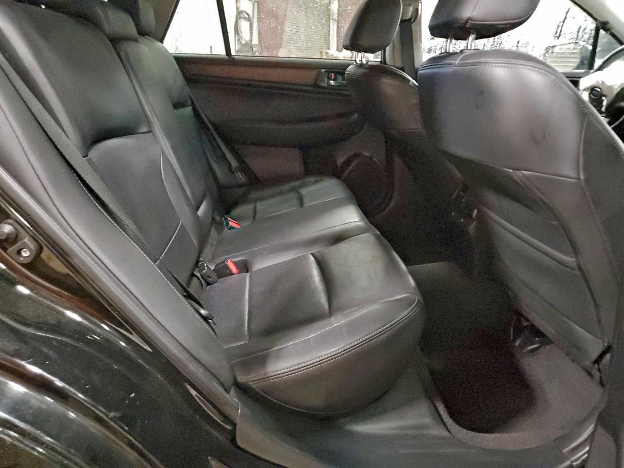 2015 Subaru Outback 2.5I Limited VIN: 4S4BSBNC5F3298842 Lot: 93834885