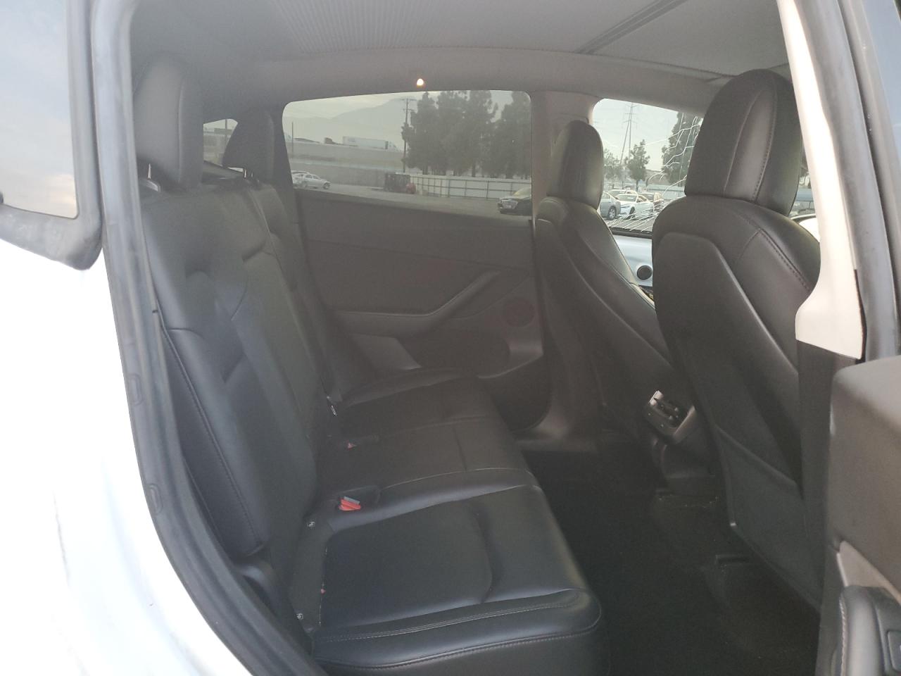 2021 Tesla Model Y VIN: 5YJYGDEE2MF159667 Lot: 92608345