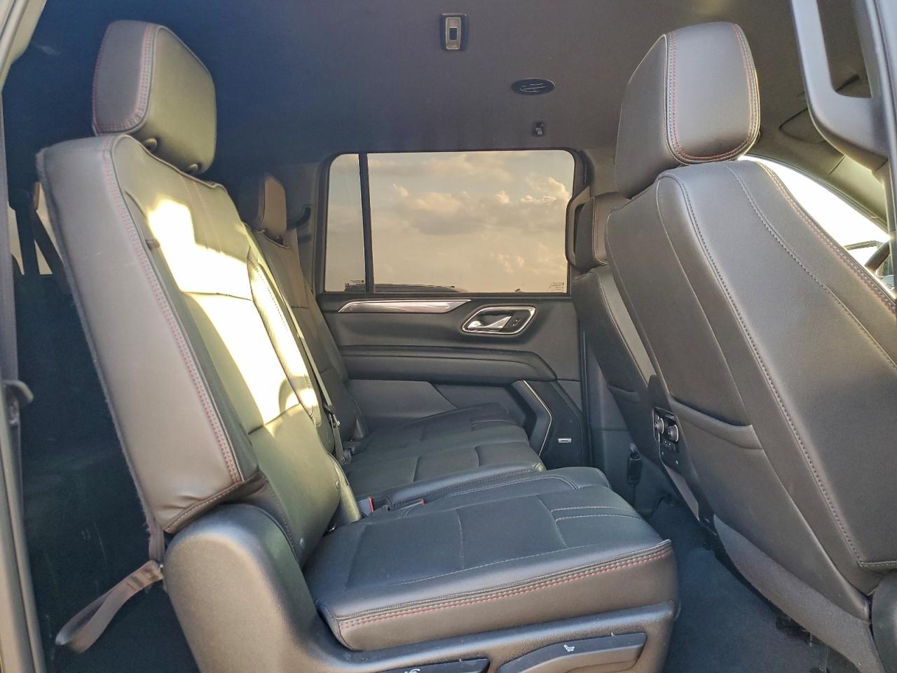 2023 Chevrolet Suburban C1500 Rst VIN: 1GNSCEKT4PR556569 Lot: 94051585