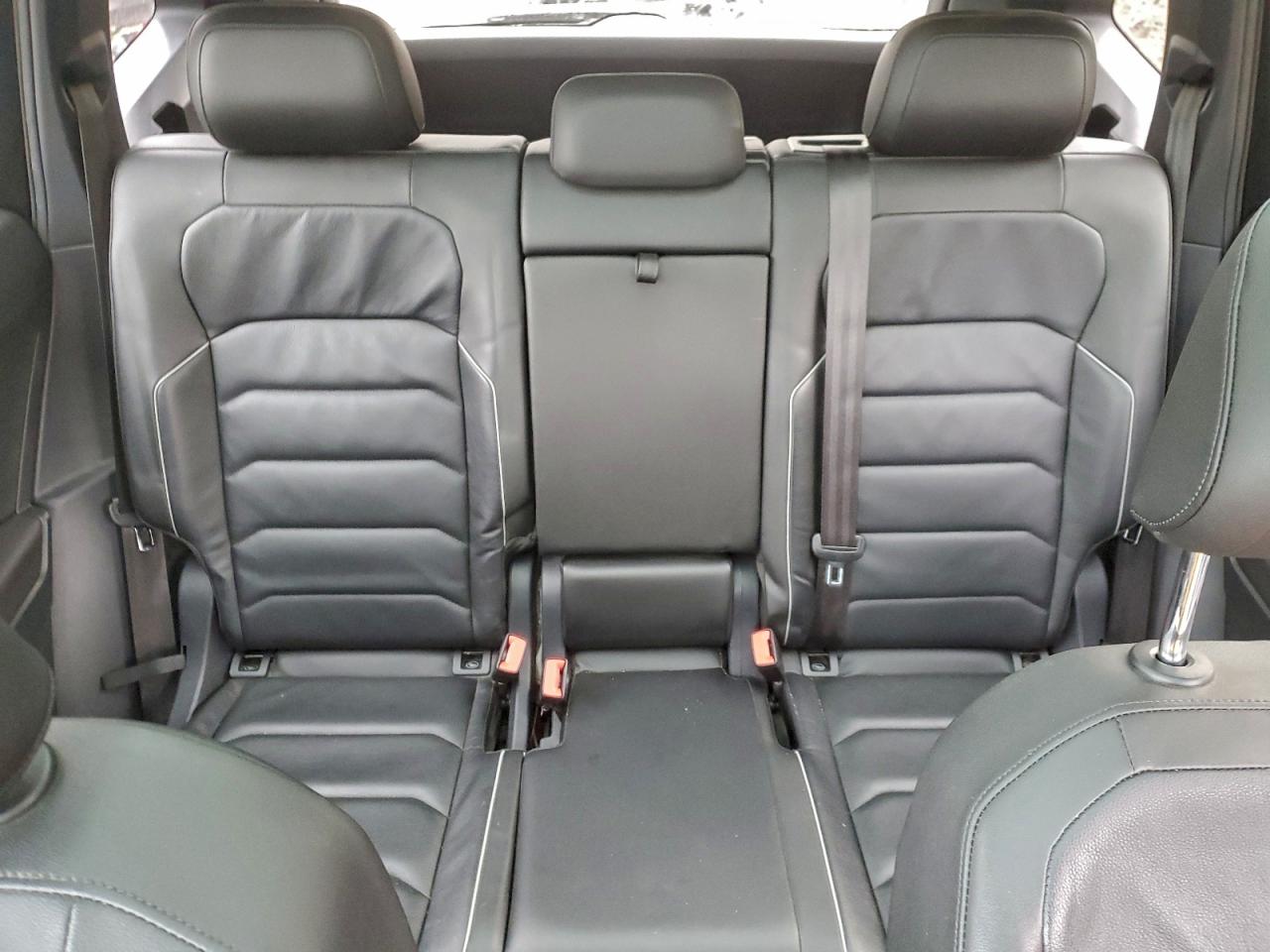 2018 Volkswagen Tiguan Sel Premium VIN: 3VV4B7AX7JM204259 Lot: 90053585