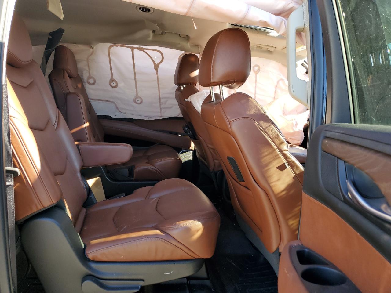 2019 Cadillac Escalade Esv Premium Luxury VIN: 1GYS4JKJ4KR362396 Lot: 93070915