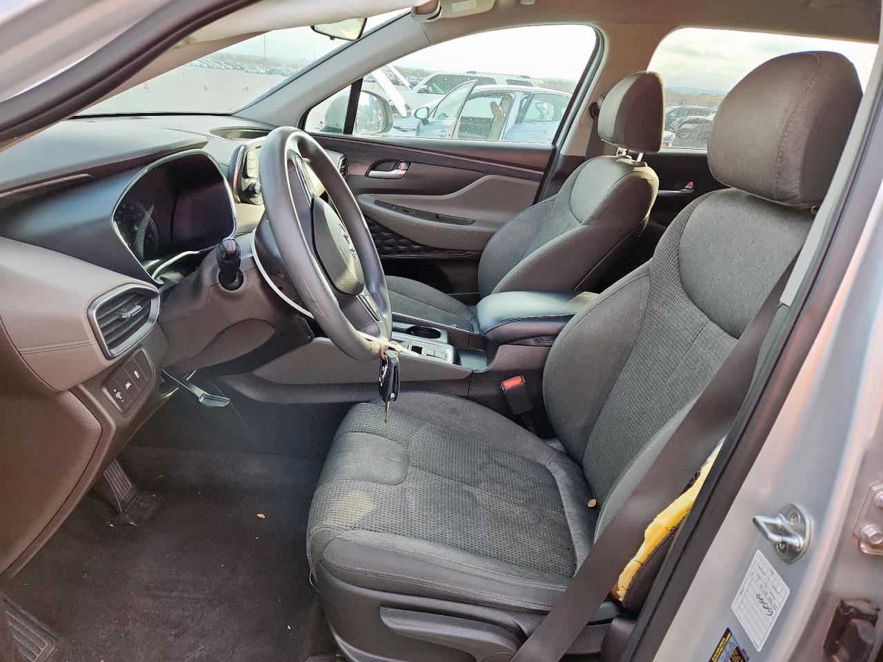 2020 Hyundai Santa Fe Se VIN: 5NMS23AD7LH175615 Lot: 92945535