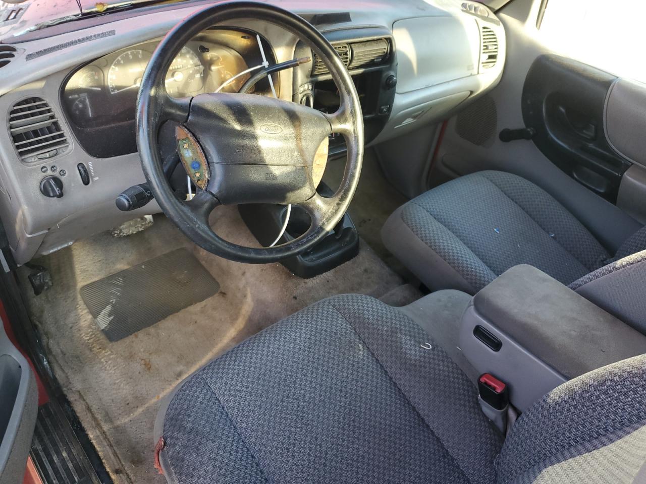 1998 Ford Ranger VIN: 1FTYR11U4WTA18749 Lot: 91456265