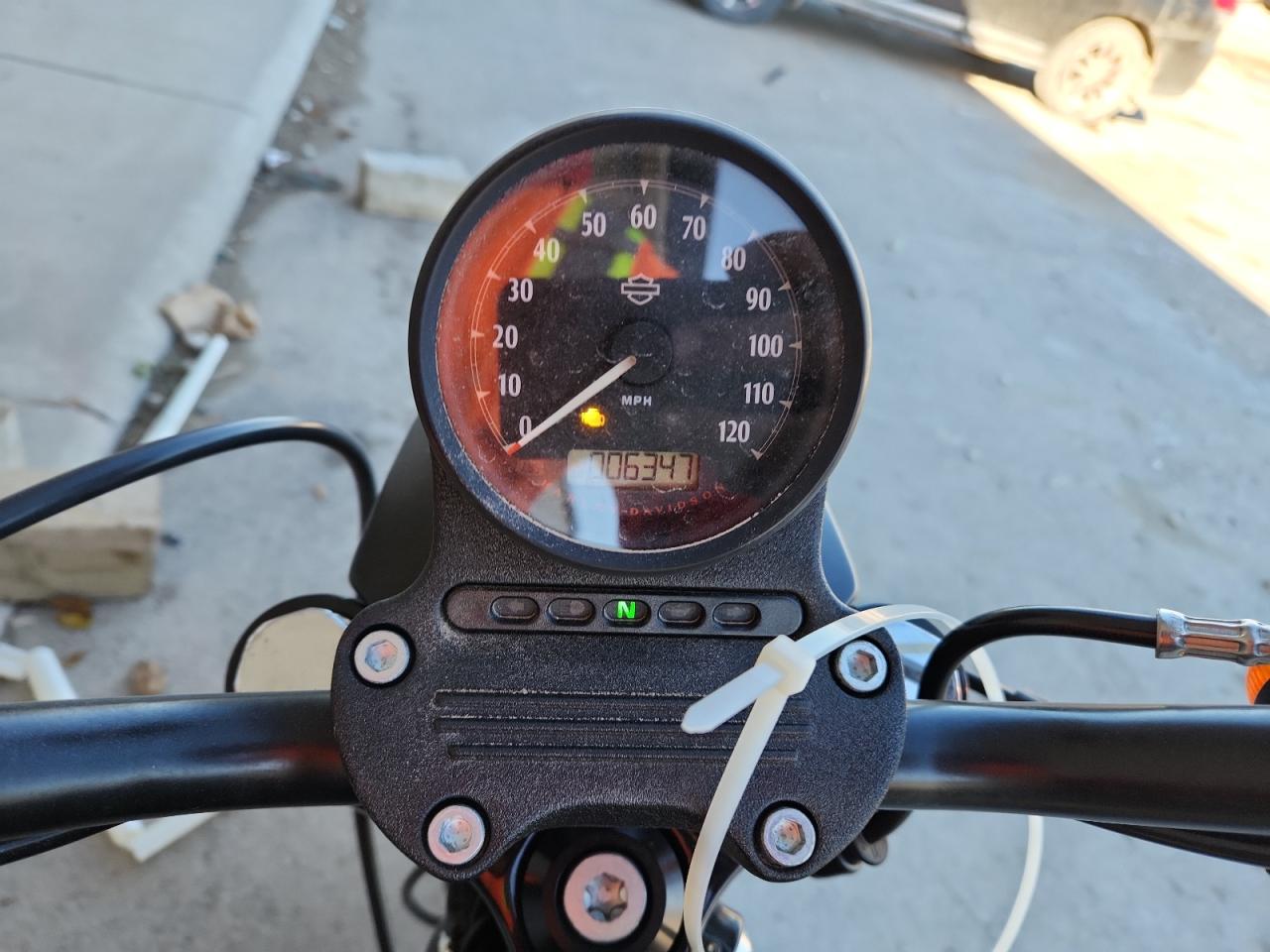 2017 Harley-Davidson Xl883 Iron 883 VIN: 1HD4LE216HC434167 Lot: 90831155