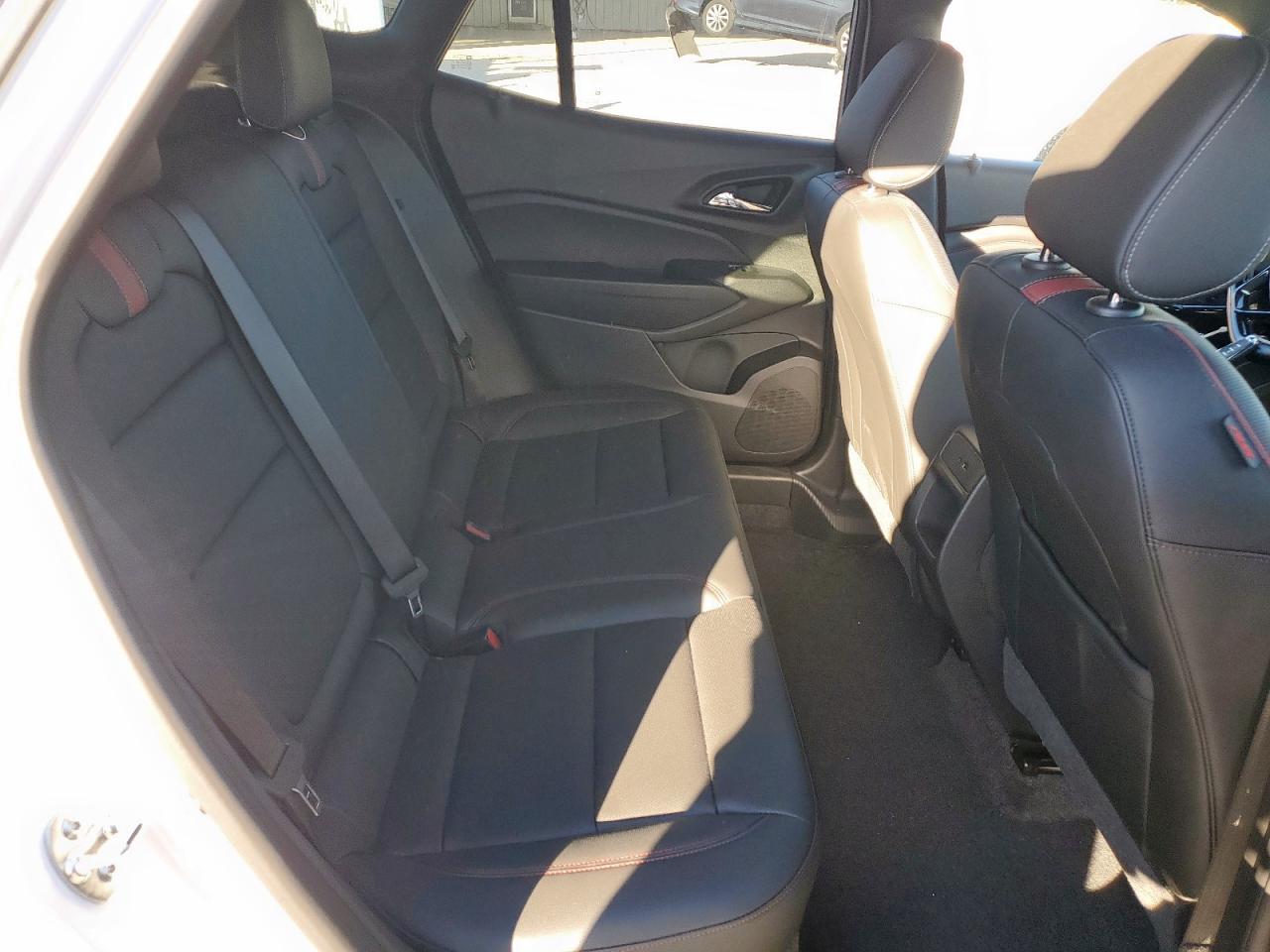 2025 Chevrolet Trax 2Rs VIN: KL77LJEP3SC215243 Lot: 92530185