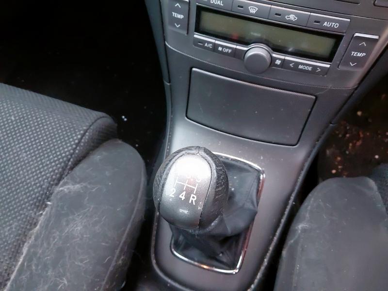 2004 TOYOTA AVENSIS 1.8 VVT-I T3-X 5DR