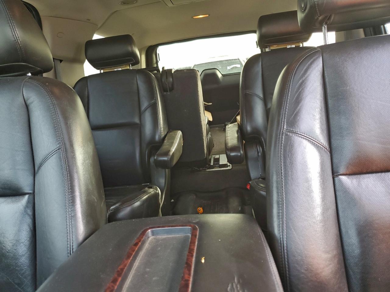 2009 GMC Yukon Denali Xl VIN: 1GKFK16299R251860 Lot: 94341305