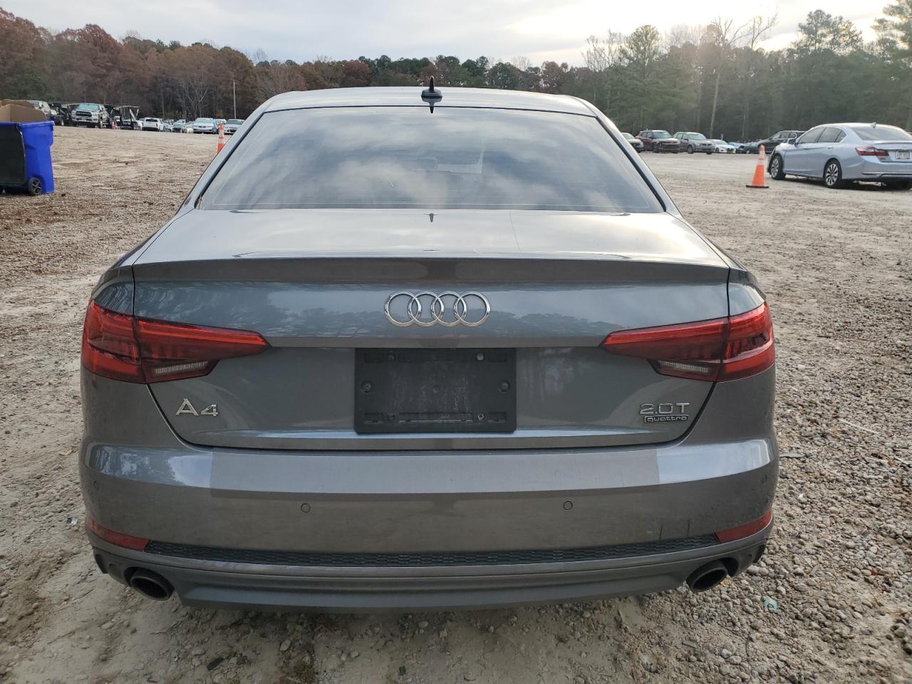 2017 Audi A4 Prestige VIN: WAUFNAF41HN041194 Lot: 92653465