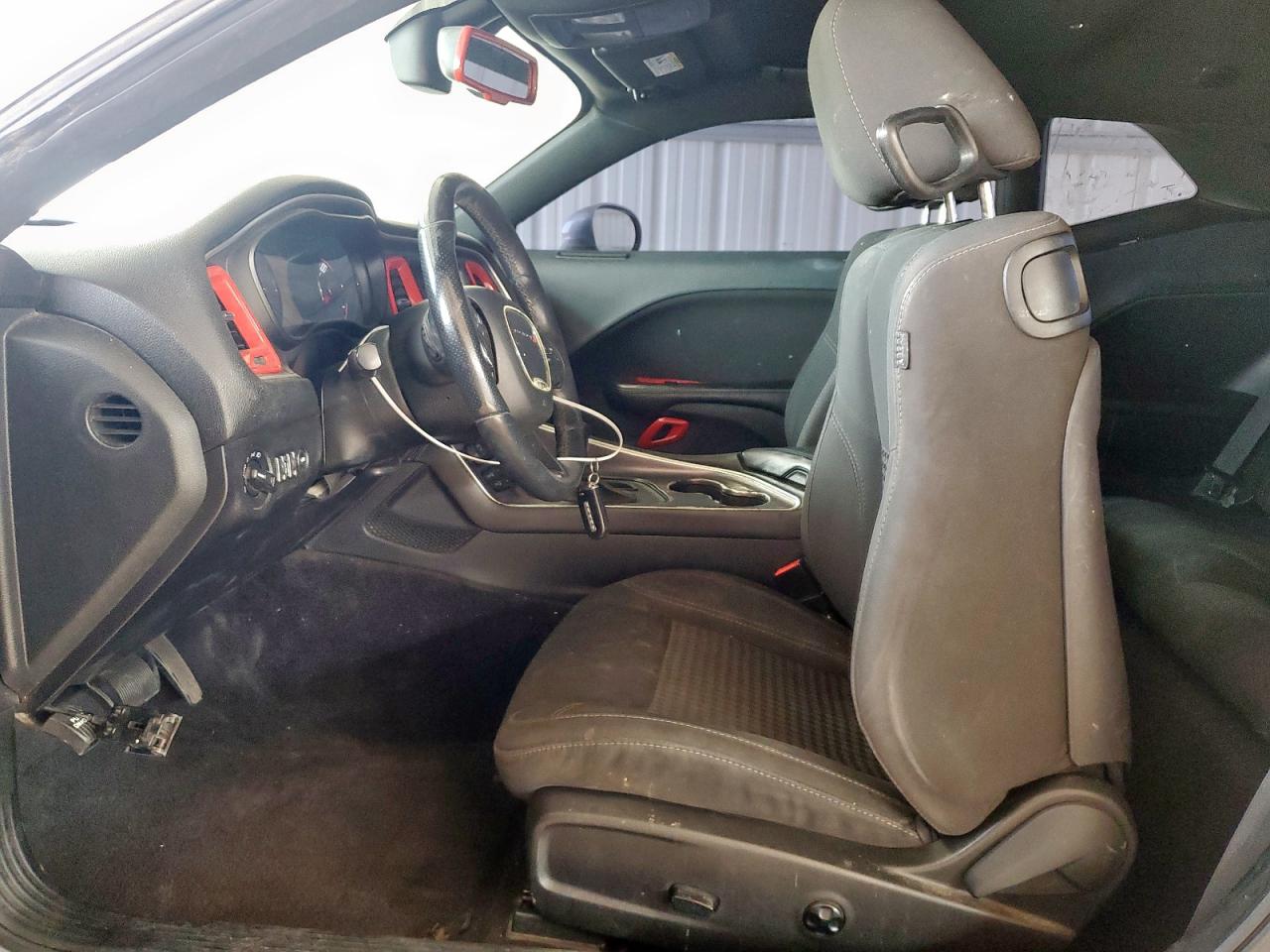 2016 Dodge Challenger Sxt VIN: 2C3CDZAG4GH290352 Lot: 93143555