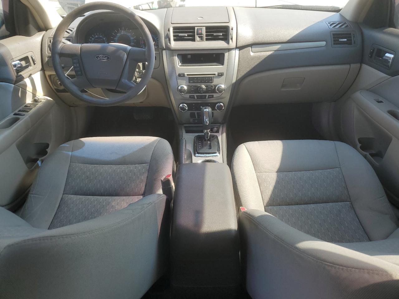 2012 Ford Fusion S VIN: 3FAHP0GAXCR199551 Lot: 92234555