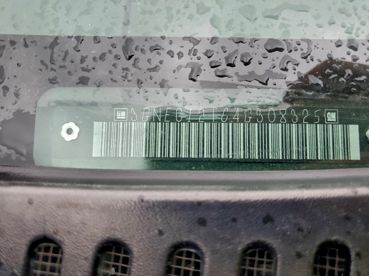 2004 Chevrolet Avalanche C1500 VIN: 3GNEC12T64G308325 Lot: 93309915