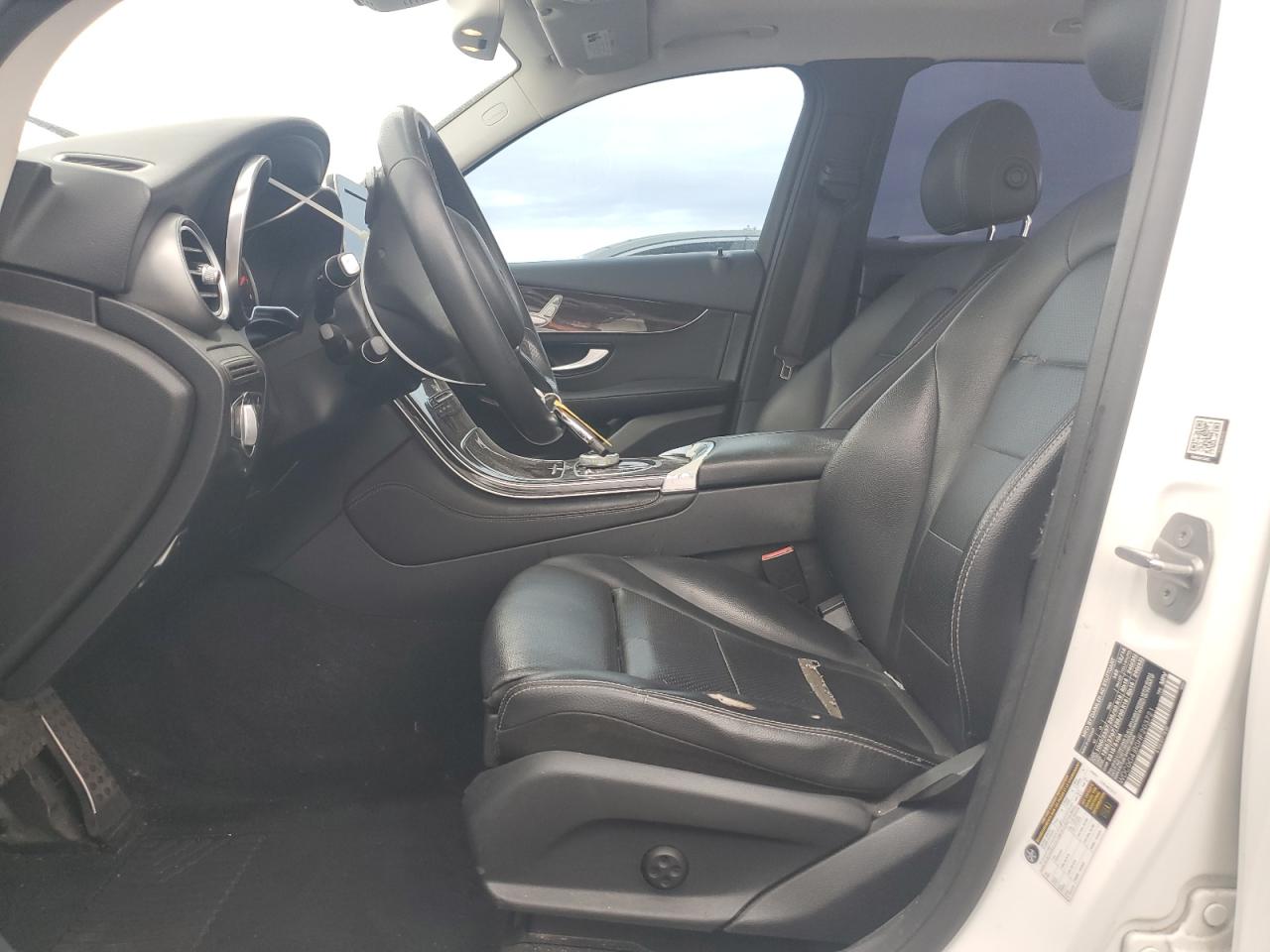 Фото: WDC0G4JB0HF203721