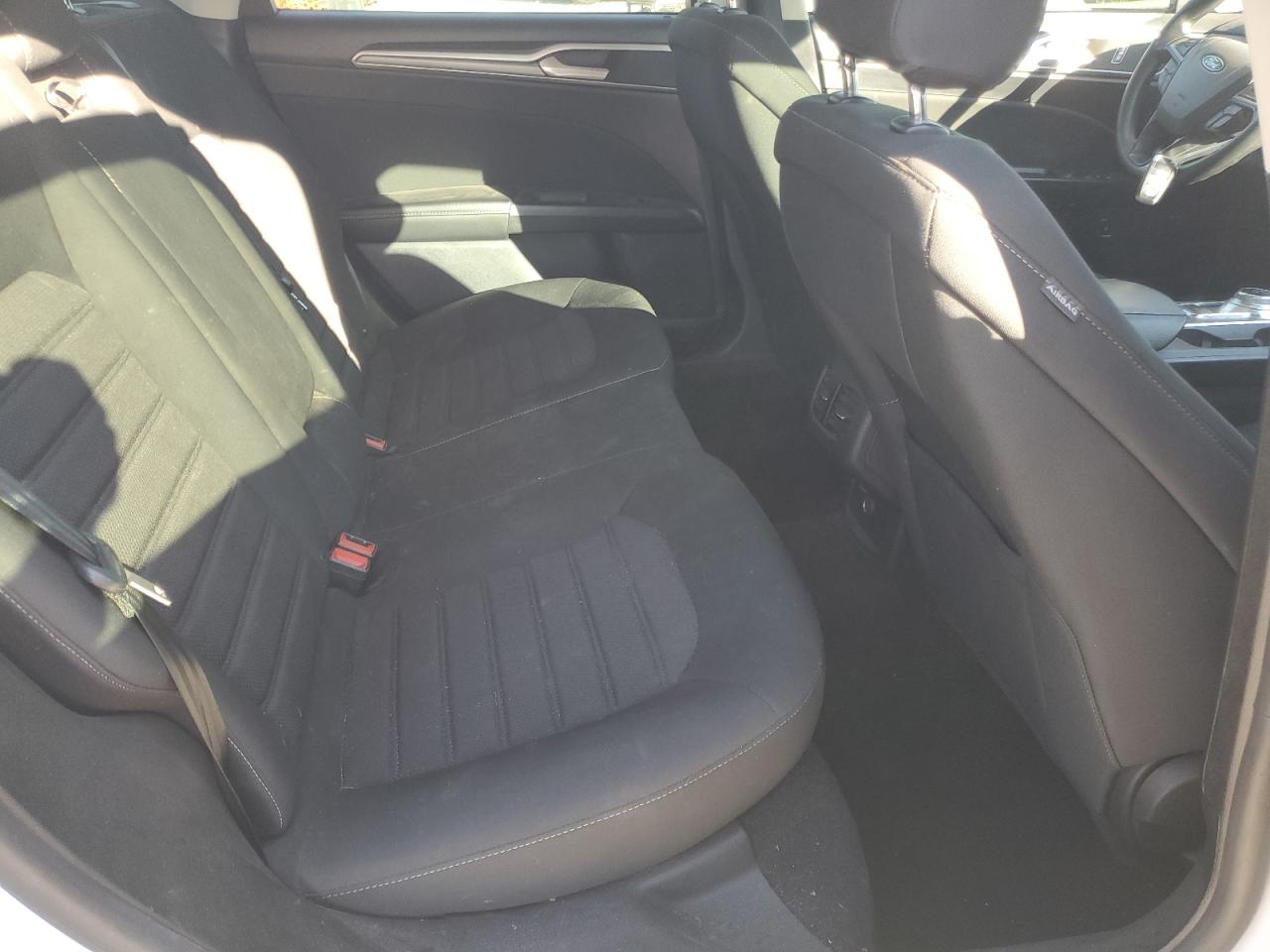 2020 Ford Fusion Se VIN: 3FA6P0LU5LR154105 Lot: 91284315