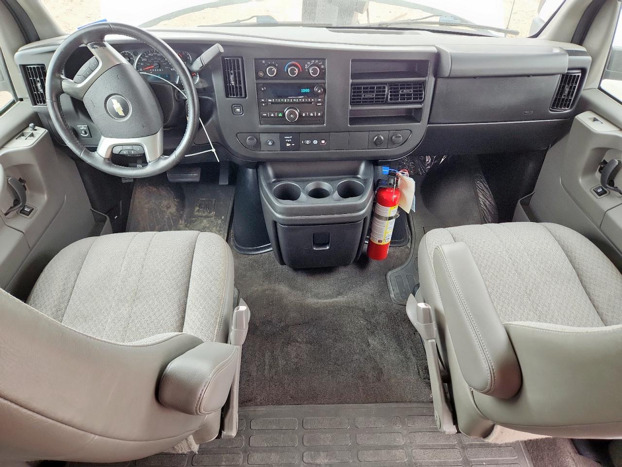 2013 Chevrolet Express G2500 Lt VIN: 1GAWGRFG2D1106604 Lot: 92720005