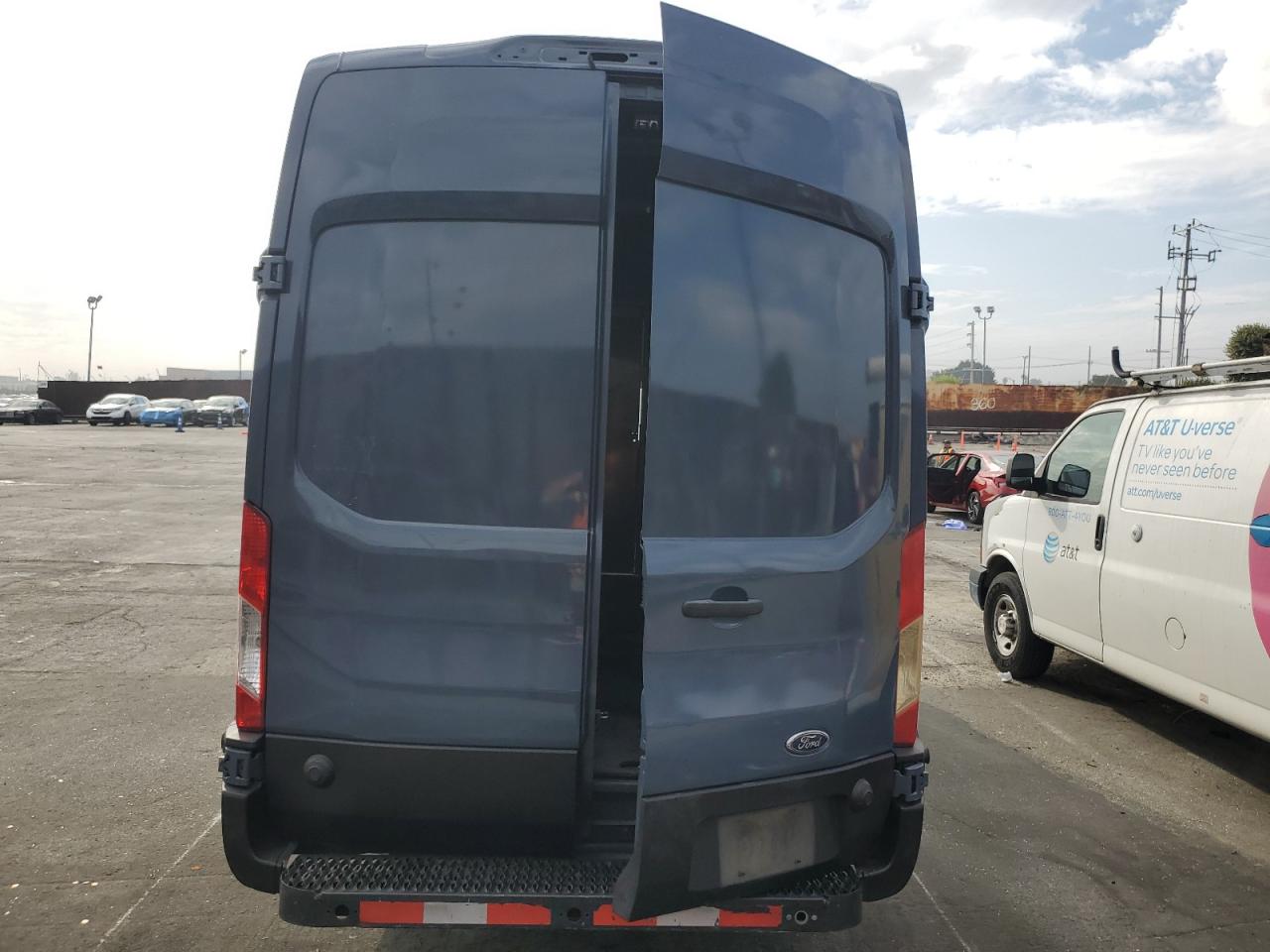 2019 Ford Transit T-250 VIN: 1FTYR3XM6KKB33906 Lot: 92944425