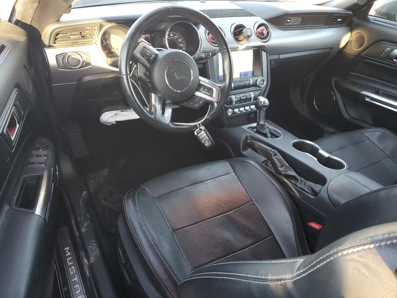 2020 Ford Mustang VIN: 1FATP8UH8L5184737 Lot: 92629315