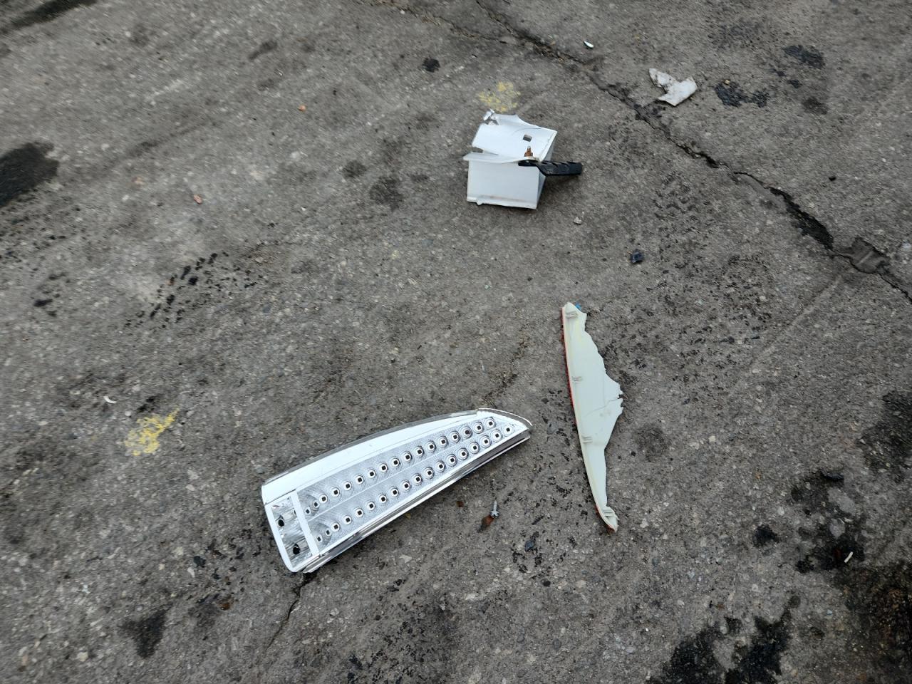 2008 Cadillac Dts VIN: 1G6KD57Y58U117151 Lot: 92892545