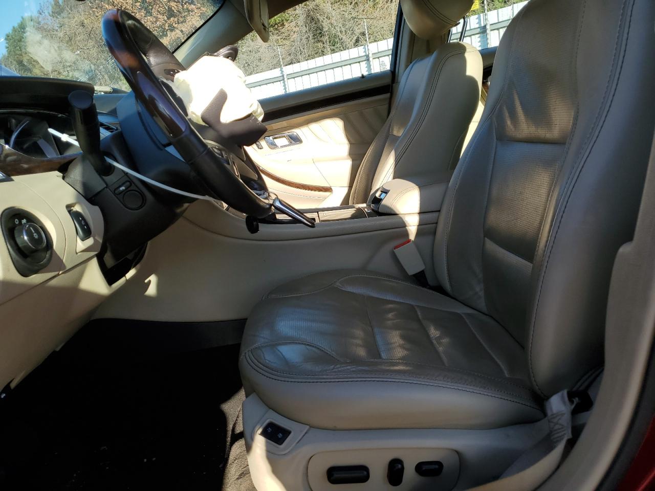 2018 Ford Taurus Limited VIN: 1FAHP2F81JG129970 Lot: 91524525