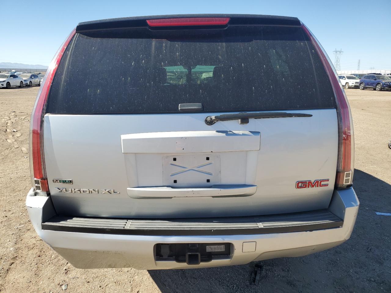 2011 GMC Yukon Xl C1500 Sle VIN: 1GKS1HE07BR329391 Lot: 91120935
