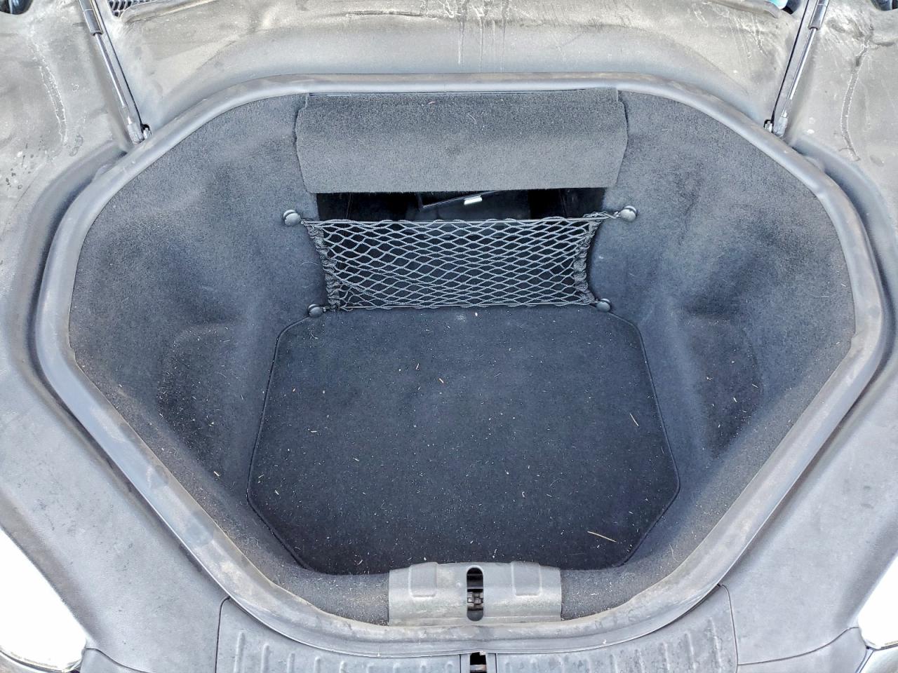 2014 Tesla Model S VIN: 5YJSA1H19EFP37876 Lot: 94550645