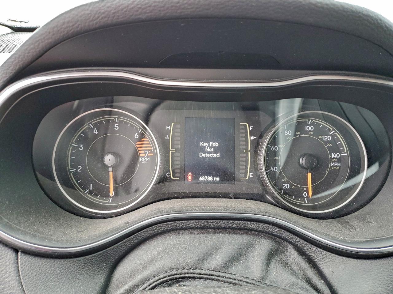 2020 Jeep Cherokee Latitude Plus VIN: 1C4PJLLB9LD629585 Lot: 93627535