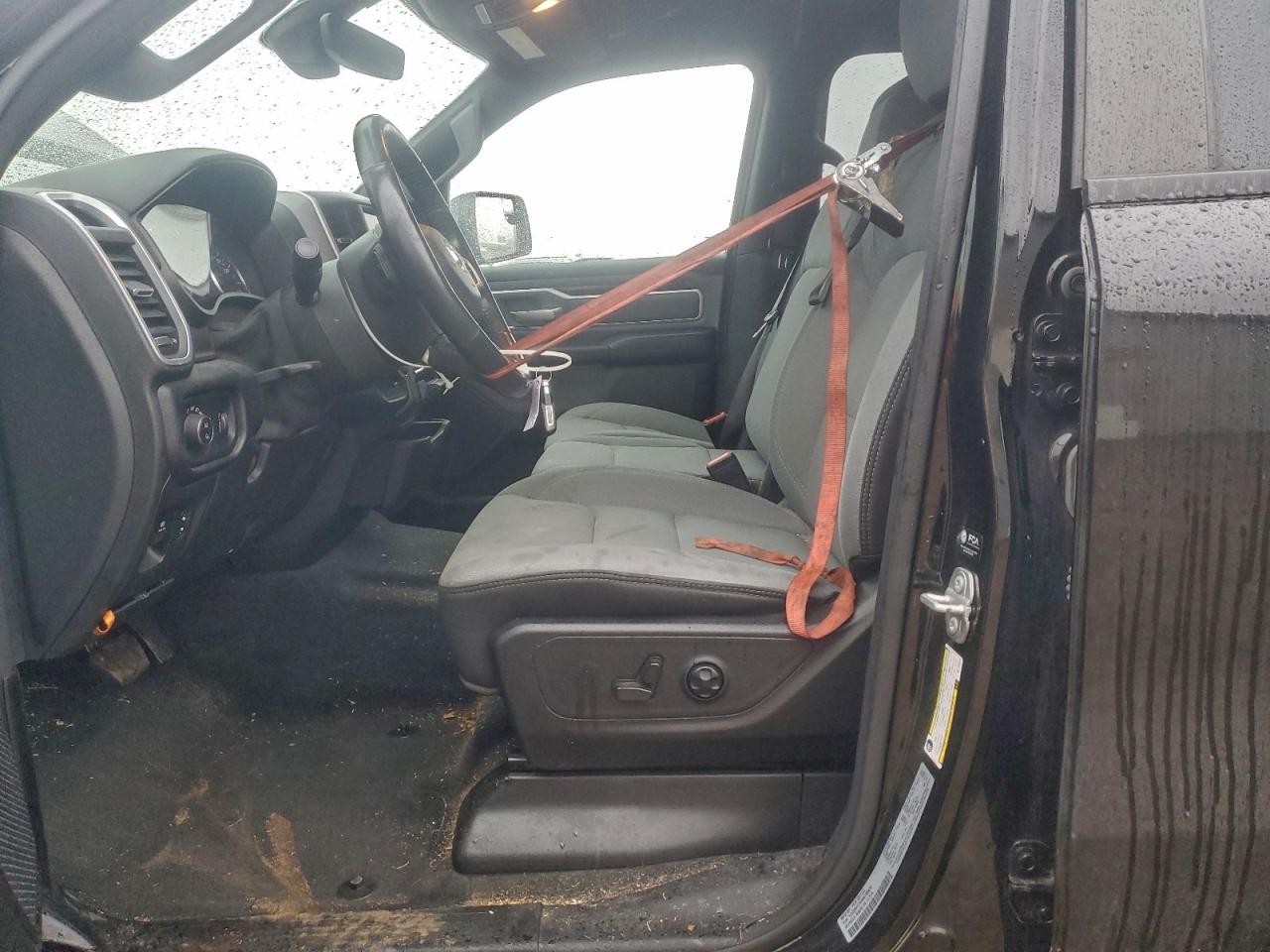 2021 Ram 1500 Big Horn/Lone Star VIN: 1C6SRFFT6MN786633 Lot: 93640325