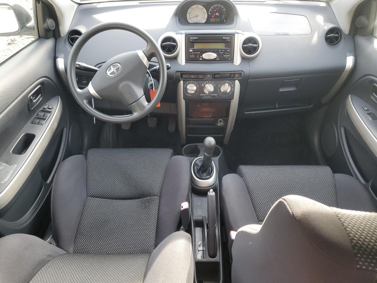 2005 Toyota Scion Xa VIN: JTKKT604250124132 Lot: 90416085