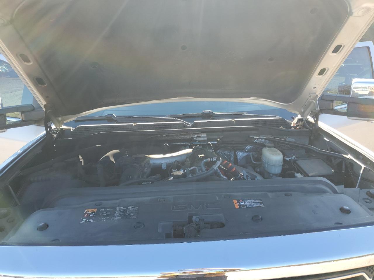 2015 GMC Sierra K2500 Slt VIN: 1GT12ZE88FF669284 Lot: 93243675