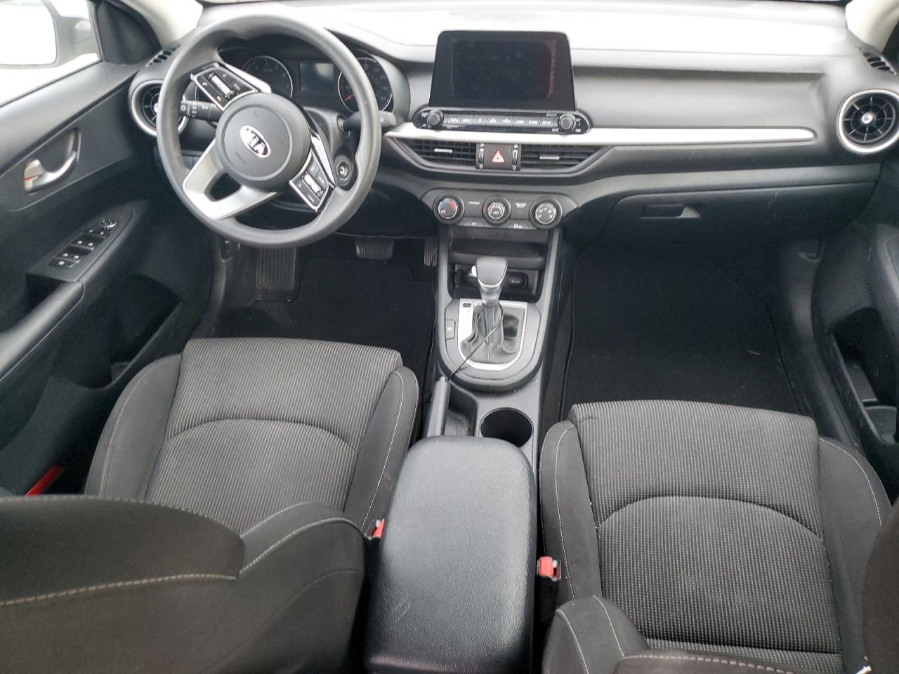 2020 Kia Forte Fe VIN: 3KPF24AD9LE175484 Lot: 92328125