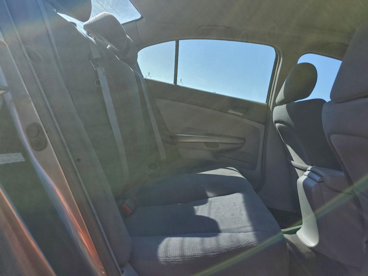 2009 Honda Accord Ex VIN: 1HGCP26759A053598 Lot: 89460125