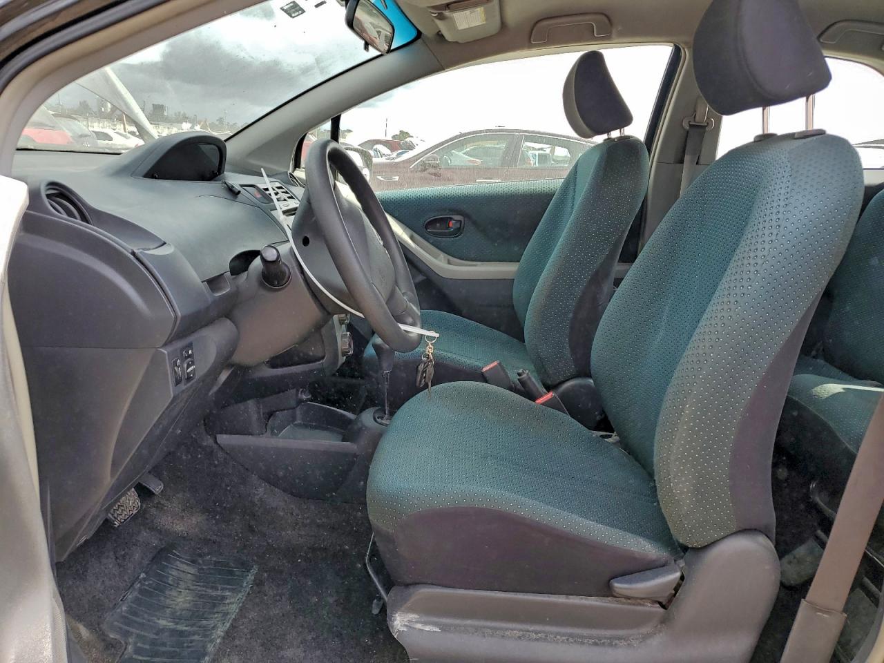 2007 Toyota Yaris VIN: JTDJT923475108691 Lot: 94304675