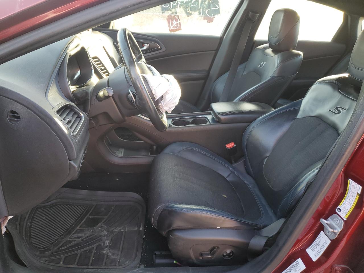 2015 Chrysler 200 S VIN: 1C3CCCBG6FN518940 Lot: 92373265