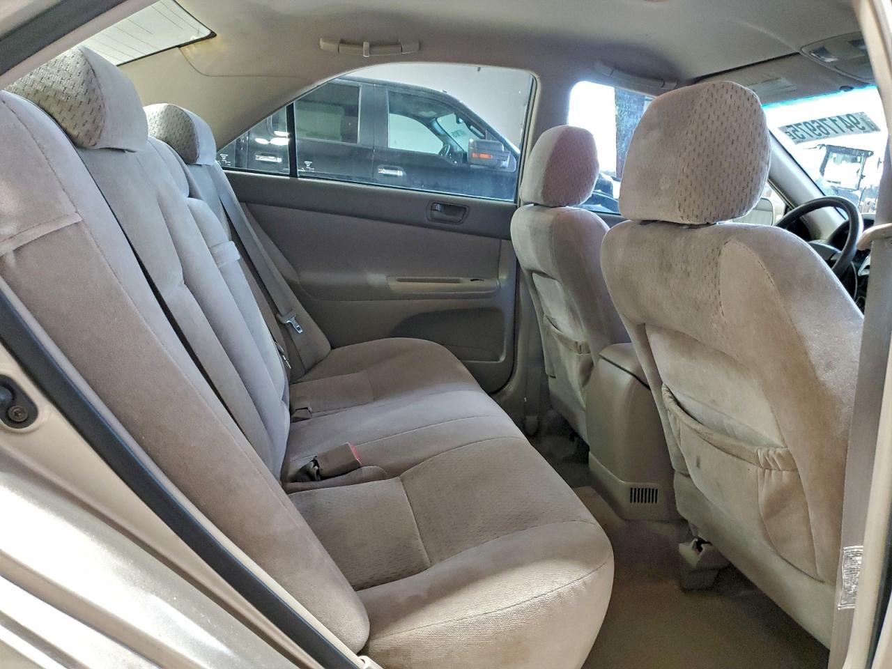 2004 Toyota Camry Le VIN: 4T1BE32K64U380305 Lot: 94176975