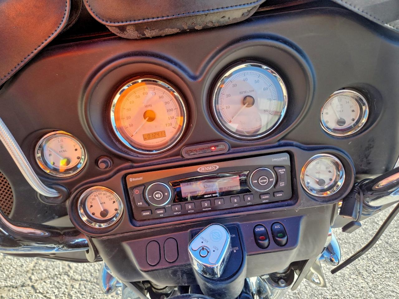 2009 Harley-Davidson Flhx VIN: 1HD1KB4189Y618760 Lot: 93889715