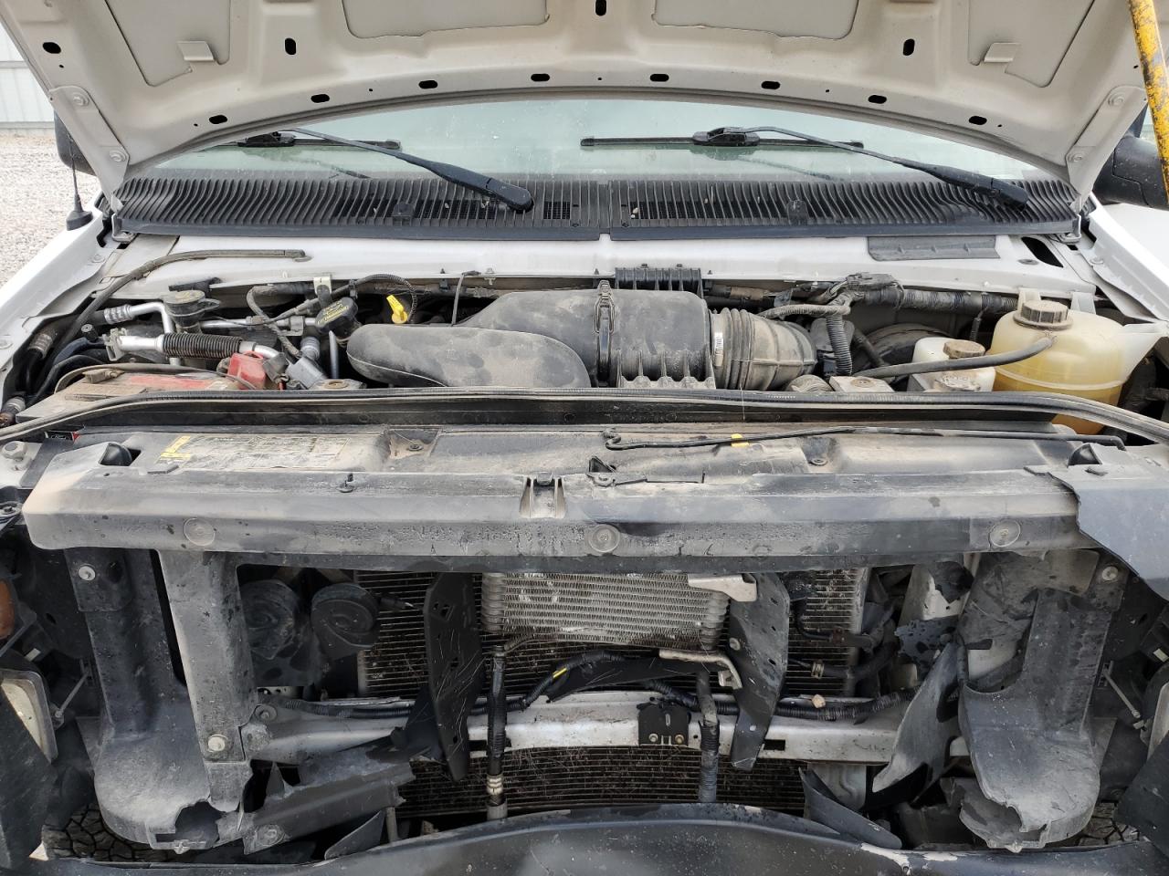 2014 Ford Econoline E350 Super Duty Wagon VIN: 1FBSS3BL5EDA46598 Lot: 92429625