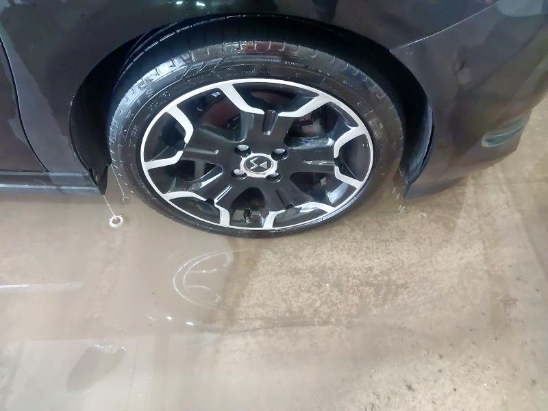 2016 DS DS 3 1.2 PURETECH 110 DARK LIGHT 3DR EAT6