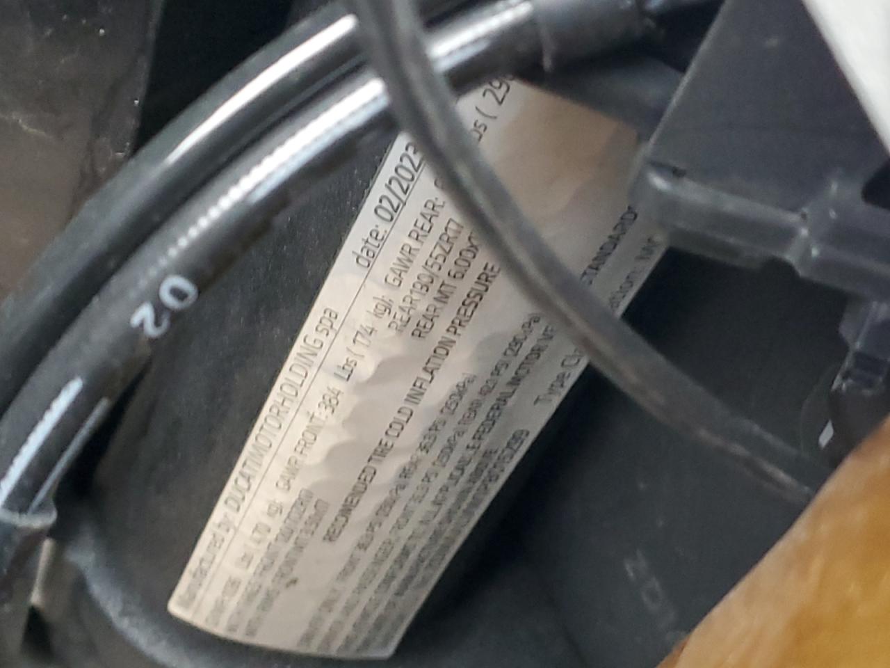 2023 Ducati Multistrada V4 VIN: ZDMAALVW1PB015299 Lot: 93533125