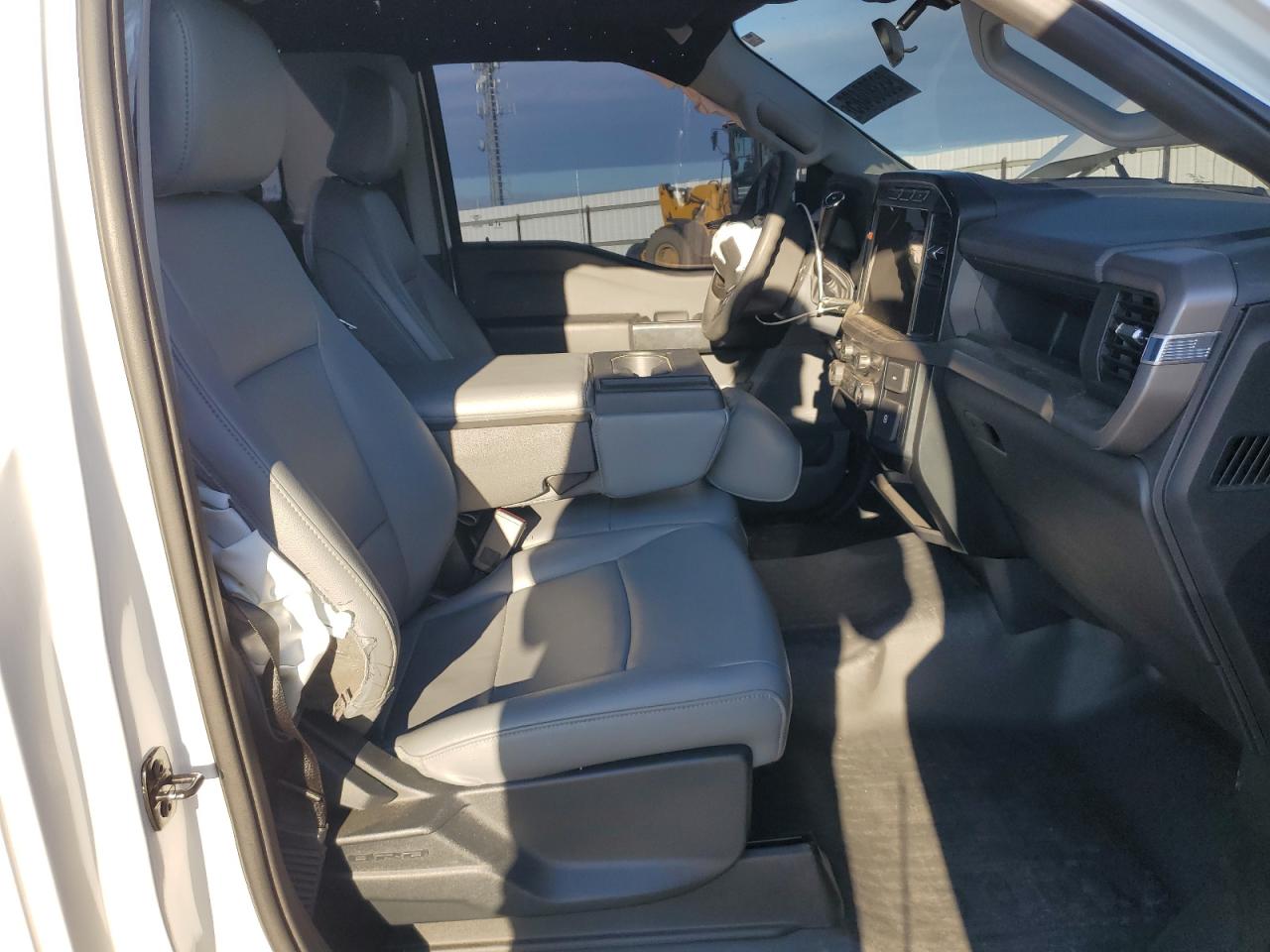 2024 Ford F150 Xl VIN: 1FTMF1K5XRKF44652 Lot: 93380485