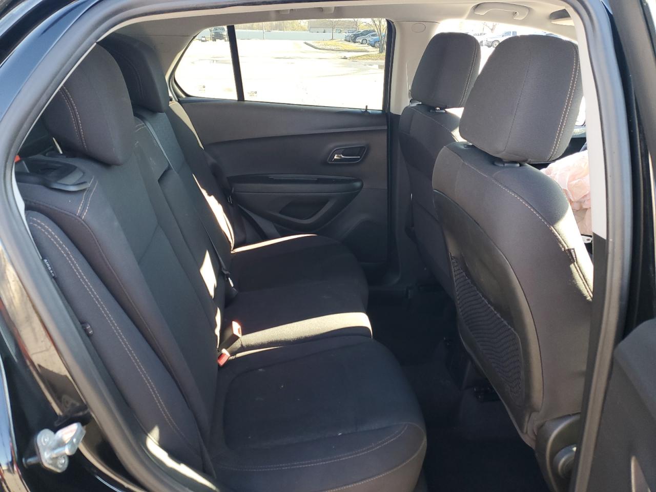 2019 Chevrolet Trax Ls VIN: 3GNCJKSB5KL297638 Lot: 90827375