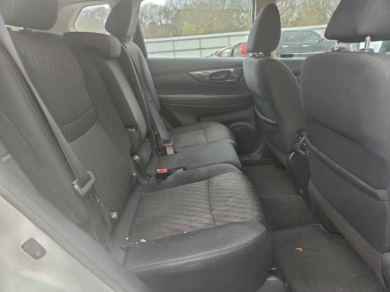 2019 Nissan Rogue S VIN: 5N1AT2MV2KC845197 Lot: 93928115