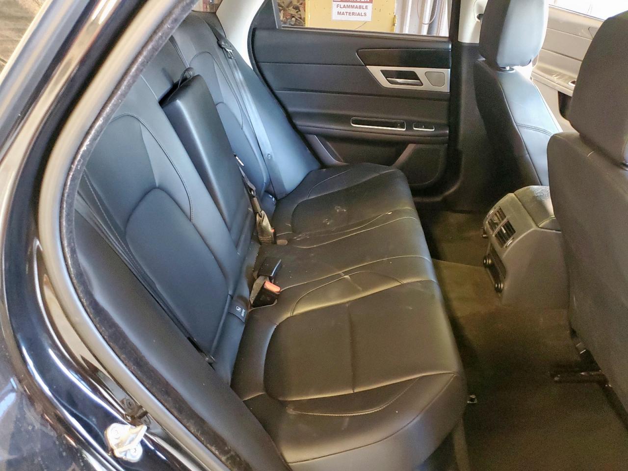 2018 Jaguar Xf VIN: SAJBR4FX8JCY70512 Lot: 91563855