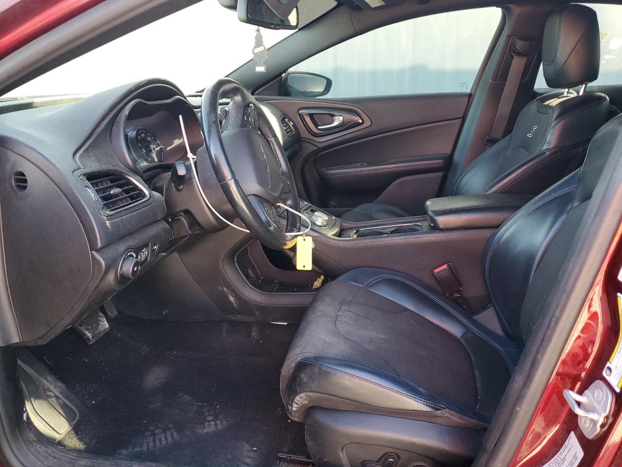 2015 Chrysler 200 S VIN: 1C3CCCBG0FN706918 Lot: 91322455