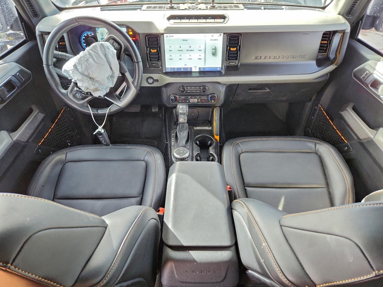 2022 Ford Bronco Base VIN: 1FMEE5DP5NLB22494 Lot: 94269465