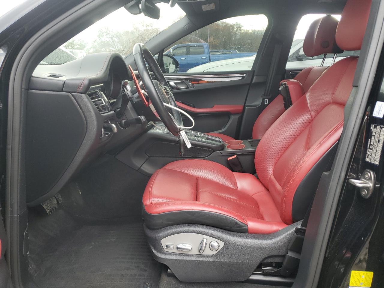 2020 Porsche Macan S VIN: WP1AB2A53LLB32434 Lot: 92477965