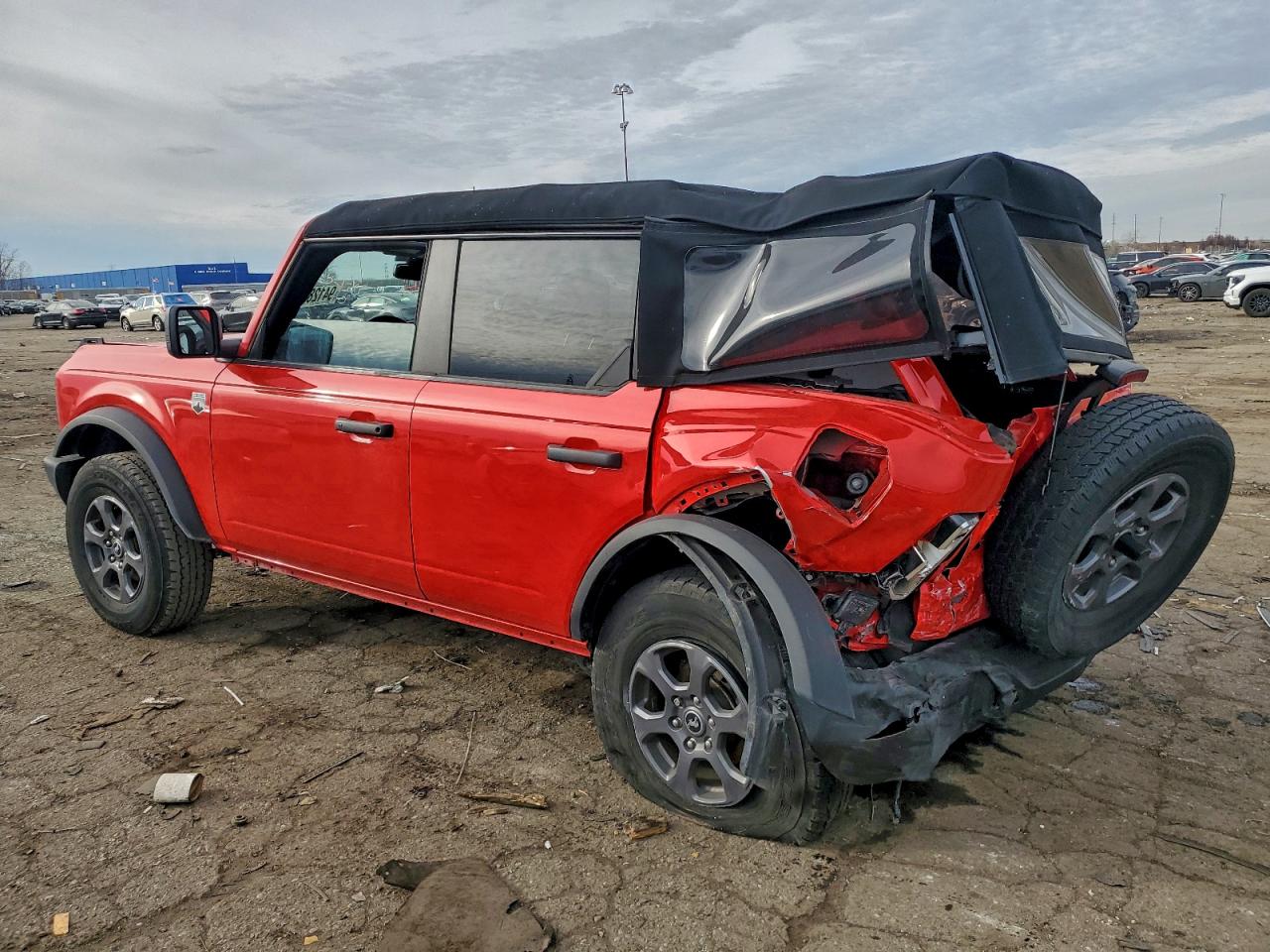 2023 Ford Bronco Base VIN: 1FMEE5BP4PLC02147 Lot: 94128925