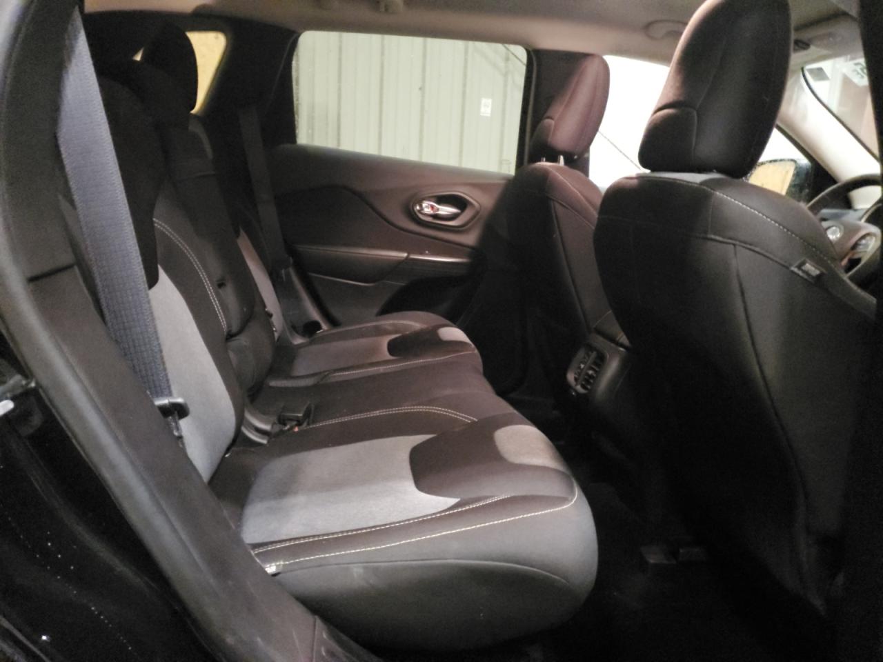 2014 Jeep Cherokee Latitude VIN: 1C4PJMCS4EW248370 Lot: 93454635