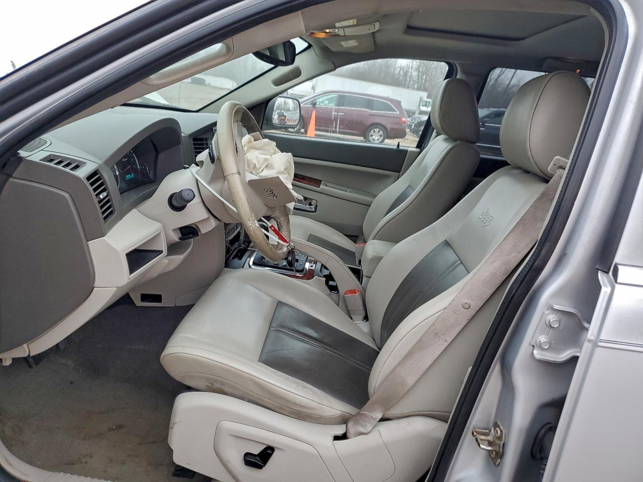 2005 Jeep Grand Cherokee Limited VIN: 1J4HR58235C594966 Lot: 94206695