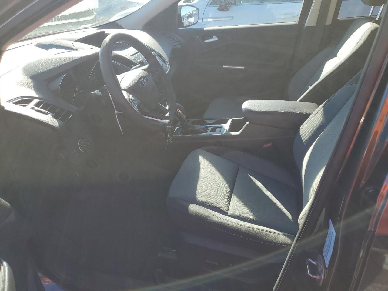 2018 Ford Escape Se VIN: 1FMCU9GD8JUD33082 Lot: 82758375