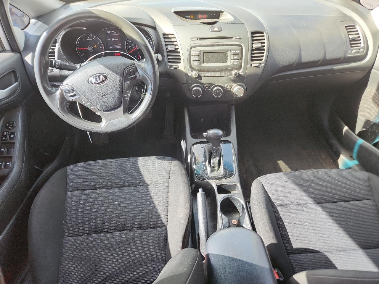 2017 Kia Forte Lx VIN: 3KPFK4A75HE120368 Lot: 92039435