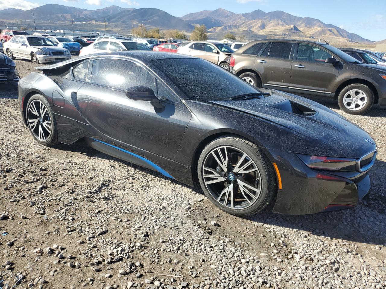 Фото: WBY2Z2C52FV392684